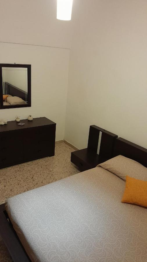 Roslivia Apartment Полиняно а Маре Екстериор снимка